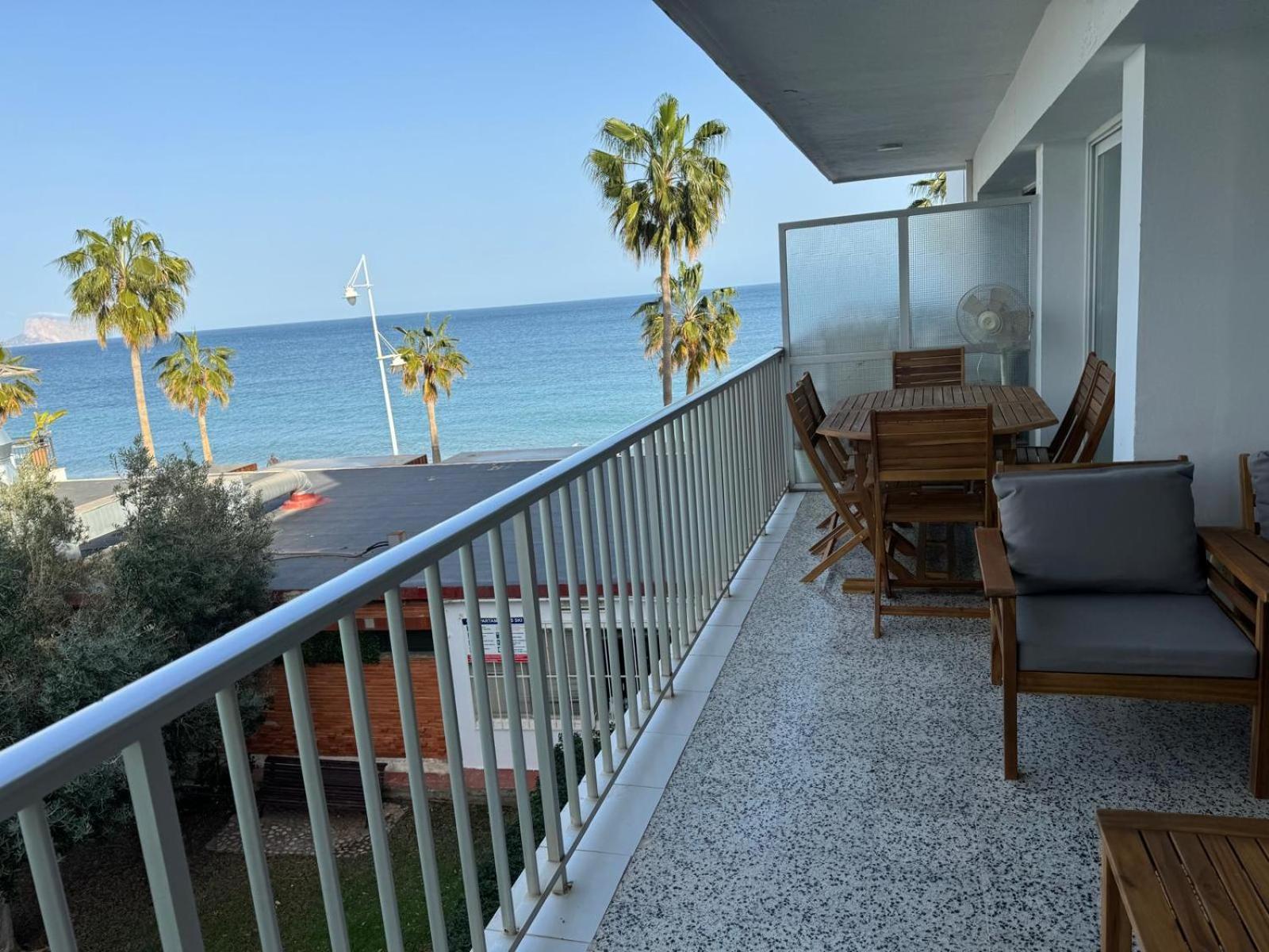 Apartamento En Primera Linea De La Playa Altea Kültér fotó